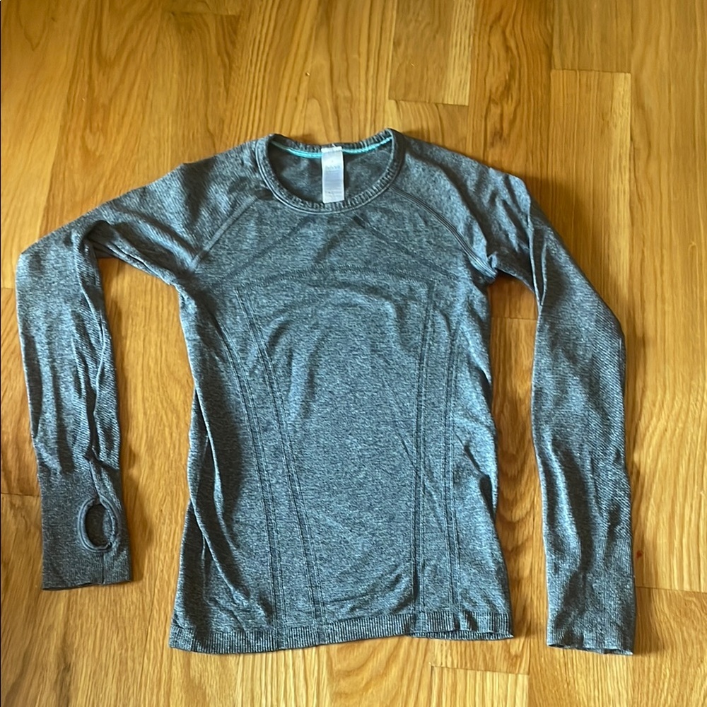 Gray Long Sleeve iviva Athletic Top